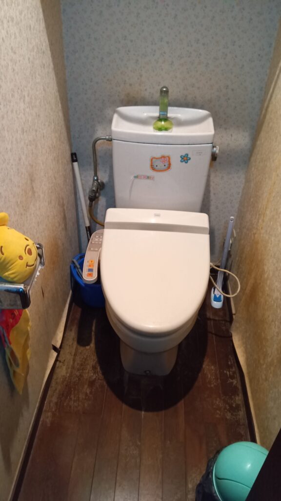 トイレ・ふろ給湯器（エコジョーズ） あきる野市 T様邸 before