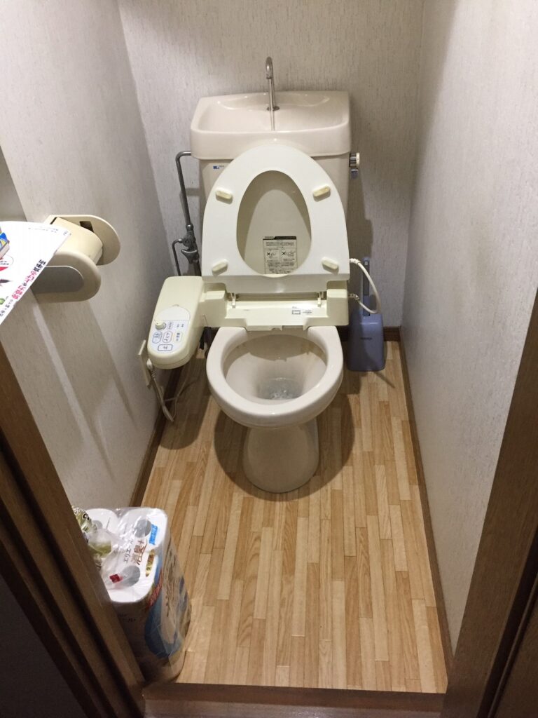 トイレリフォーム 瑞穂町 K様邸 before