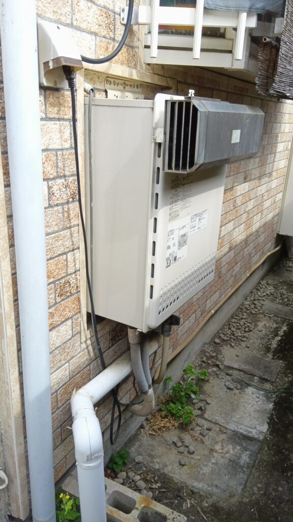 ふろ給湯器（ウルトラファインバブル） あきる野市 T様邸 before