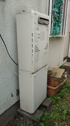 ふろ給湯器（エコジョーズ） 福生市 W様邸 before