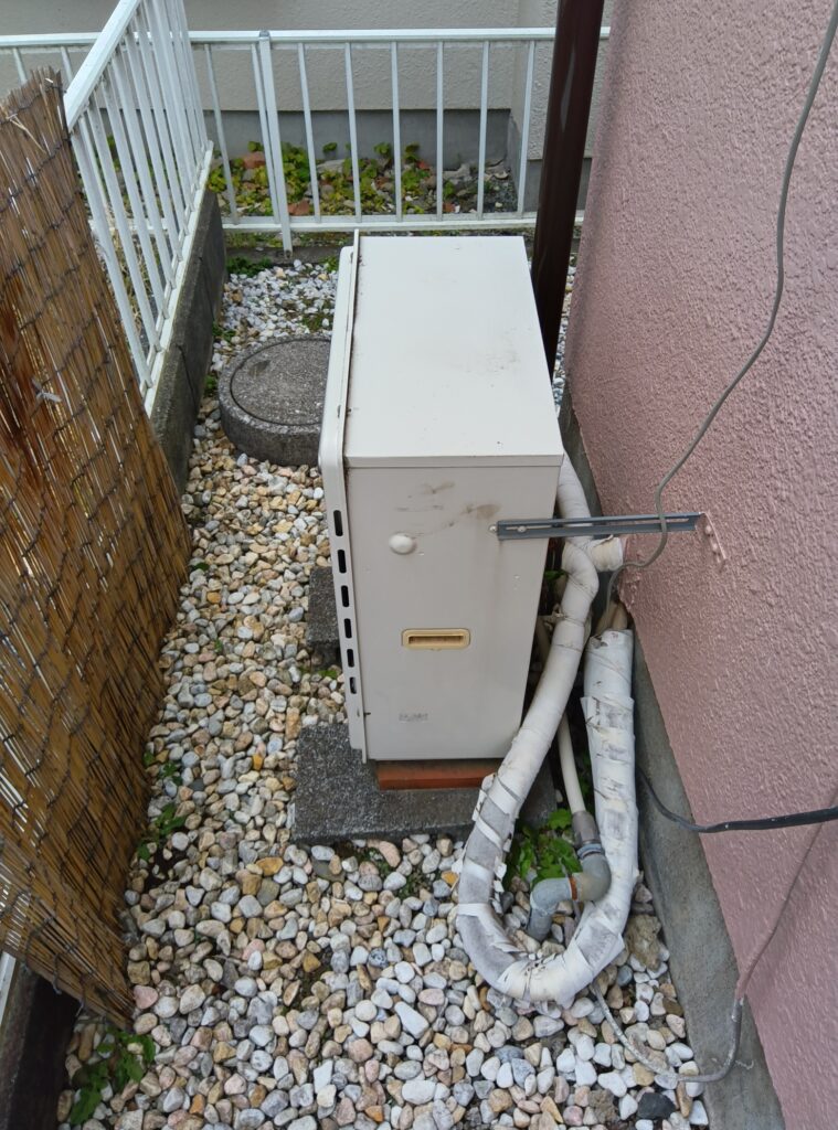 ふろ給湯器（エコジョーズ） 瑞穂町 I様邸 before