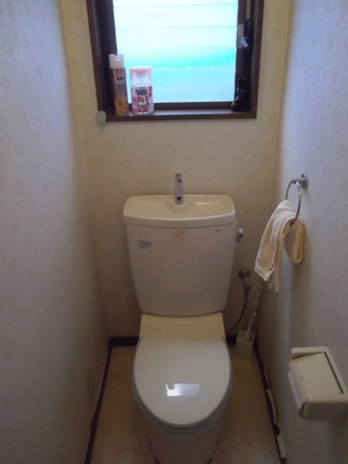 トイレクロス工事 八王子市 K様邸 before
