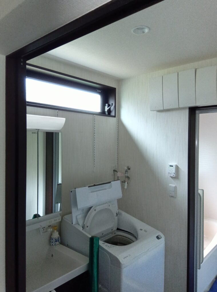 衣類乾燥機 あきる野市 H様邸 before